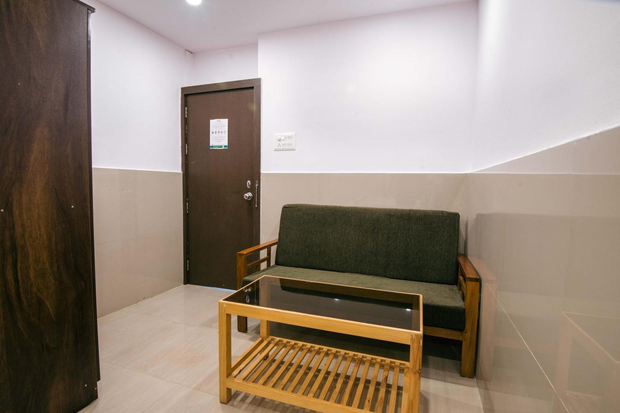 Hotel Treebo Empire Executive Premium, Hinjewadi Hinjawadi Zewnętrze zdjęcie